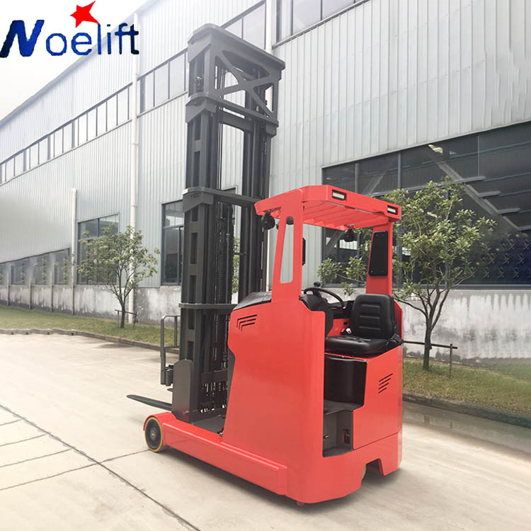 reach truck forklift.jpg
